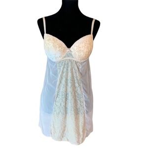 Jezebel burnout velvet chemise lingerie with molded cups Size Large